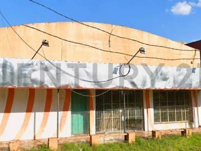Vendo importante salon comercial en san ignacio - misiones