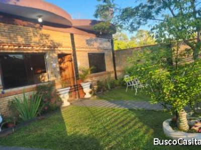 VENDO CASA en VILLARRICA, Bo. Estacion.