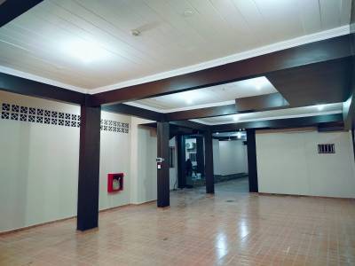 dep&oacute;sito con oficina en alquiler barrio san jos&eacute; &ndash; ciudad del este