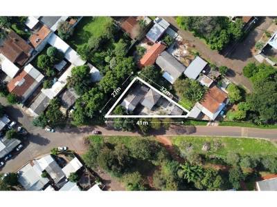 Vendo terreno con casa  b&deg; remansito, ciudad del este, alto paran&aacute;