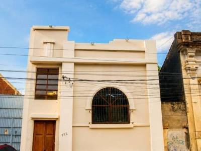En venta importante casa en el barrio san roque asuncion