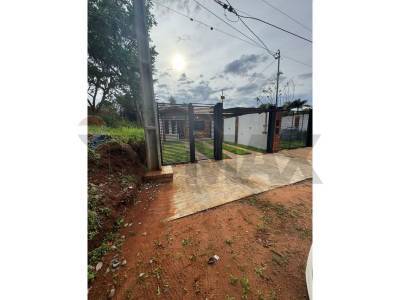 Vendo chalet a estrenar en &ntilde;emby - caaguazu