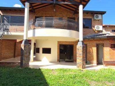 Alquilo casa 4 dorm en luque